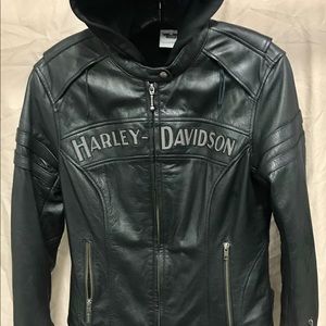 Women’s Medium Leather jacket